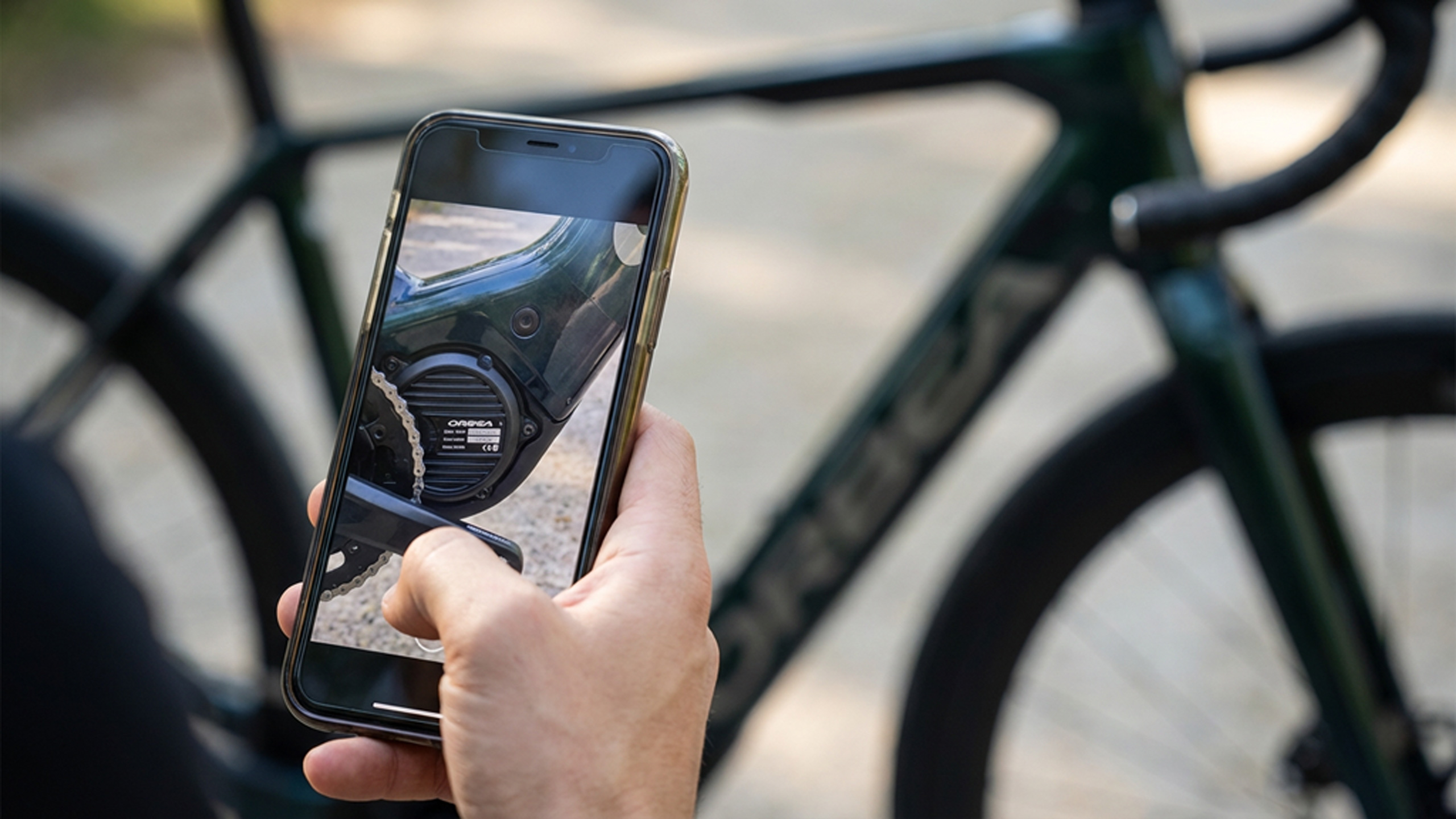 Rower elektryczny z jednostką napędową Shimano STEPs — wycena usługi konfiguracji i odblokowania napędu EP6 lub EP801.